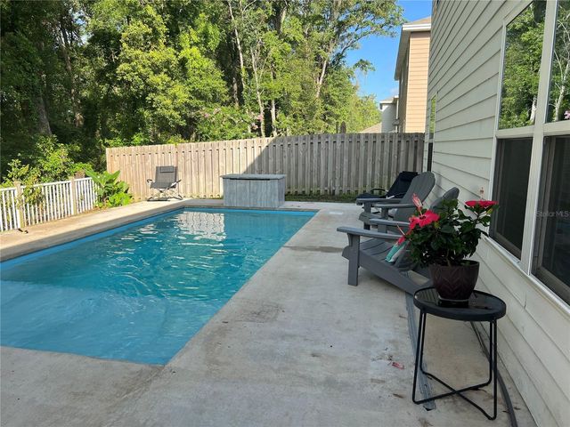 19007 NW 164TH ROAD, High Springs, FL 32643
