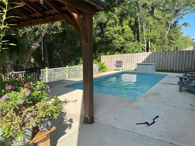 19007 NW 164TH ROAD, High Springs, FL 32643
