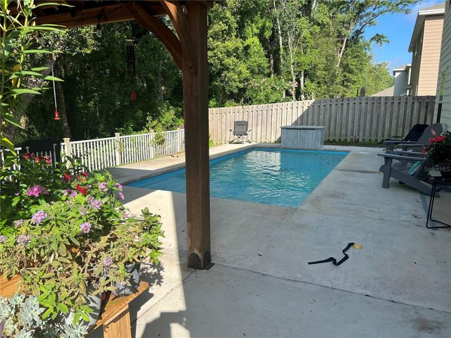 19007 NW 164TH ROAD, High Springs, FL 32643