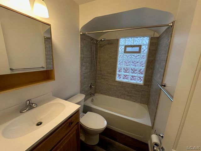 530 Northwestern Drive, Adrian, MI 49221