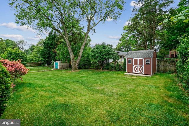 11806 SEVEN LOCKS RD, Potomac, MD 20854