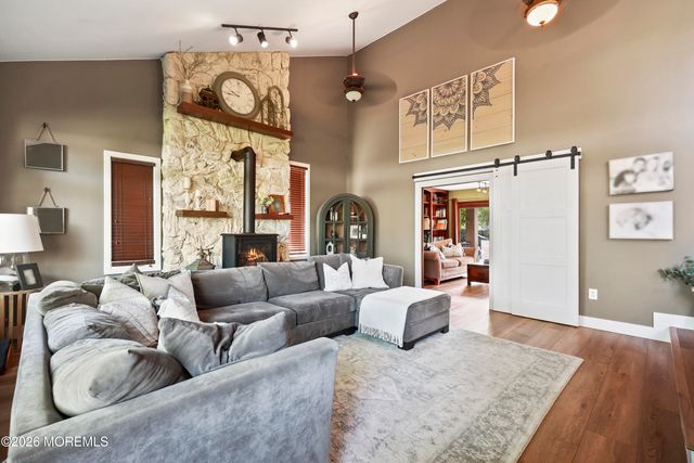 710 Wellesley Road, Lanoka Harbor, NJ 08734