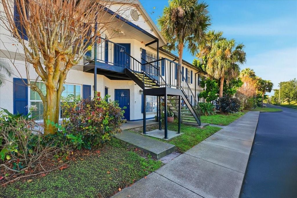 3651 N GOLDENROD ROAD C204, Winter Park, FL 32792