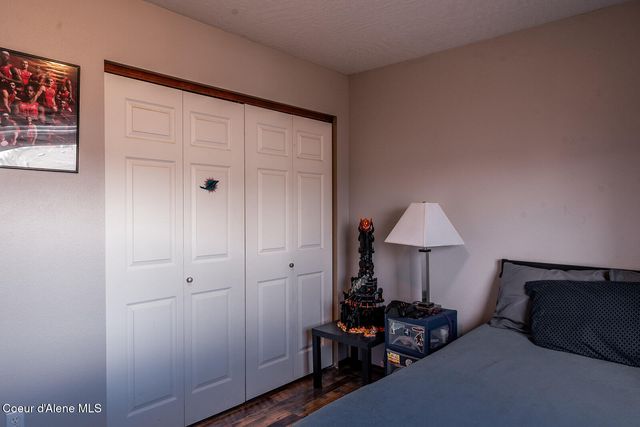 8464 N Boysenberry LOOP, Hayden, ID 83835