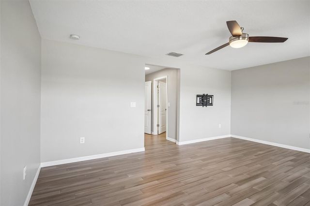 2246 GOLDEN FALCON DRIVE, Ruskin, FL 33570