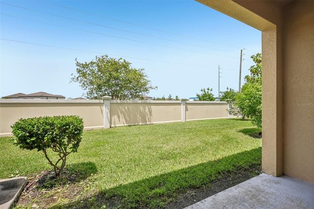 2246 GOLDEN FALCON DRIVE, Ruskin, FL 33570