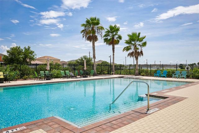 2246 GOLDEN FALCON DRIVE, Ruskin, FL 33570