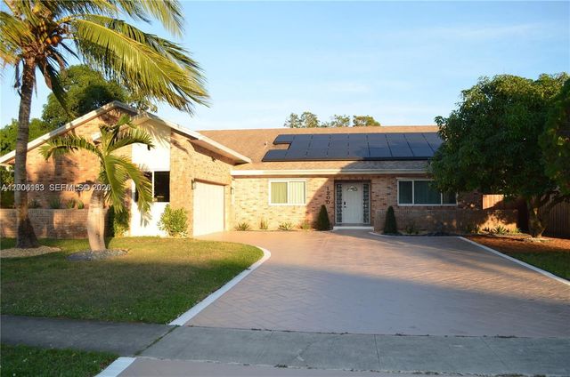 1200 NW 78th Ave, Plantation, FL 33322