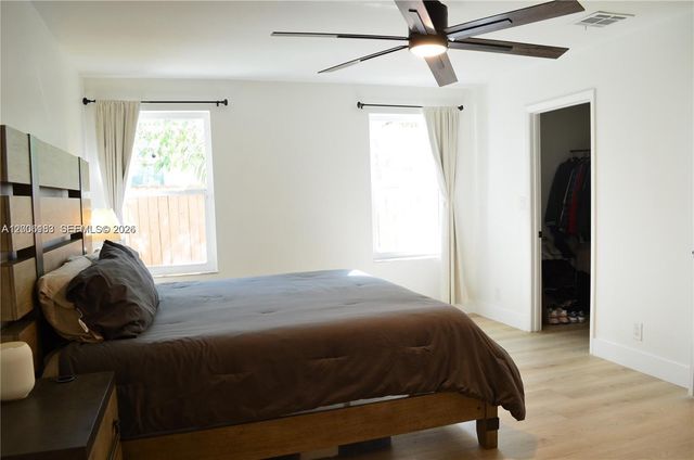 1200 NW 78th Ave, Plantation, FL 33322