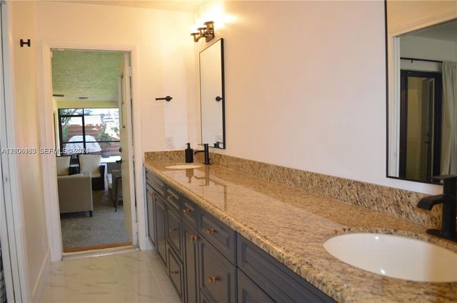 1200 NW 78th Ave, Plantation, FL 33322