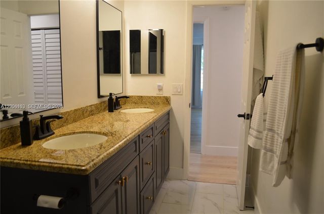 1200 NW 78th Ave, Plantation, FL 33322