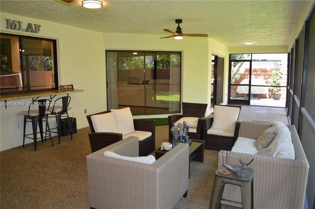 1200 NW 78th Ave, Plantation, FL 33322