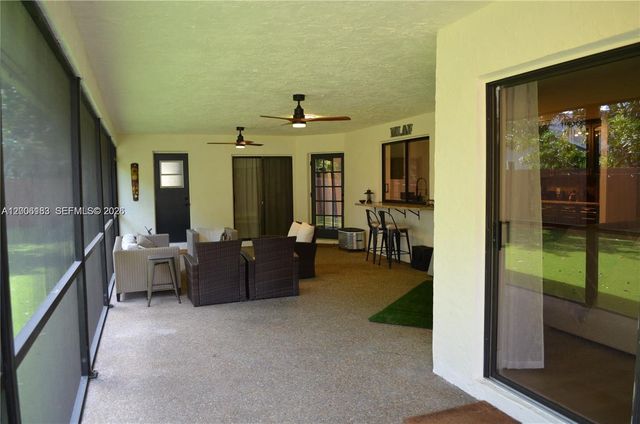 1200 NW 78th Ave, Plantation, FL 33322