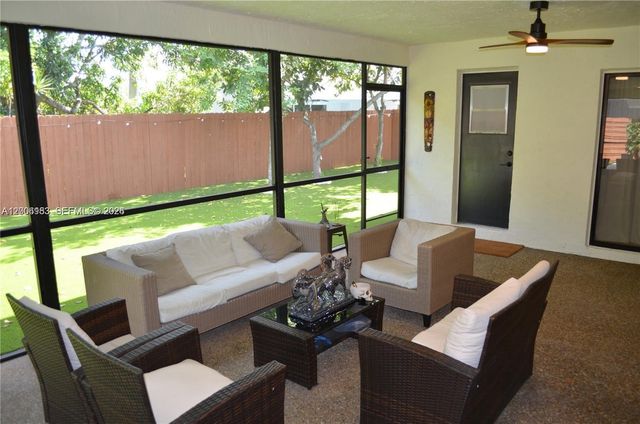 1200 NW 78th Ave, Plantation, FL 33322