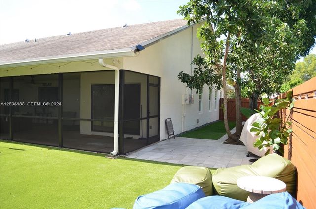 1200 NW 78th Ave, Plantation, FL 33322