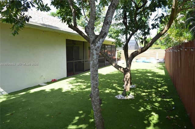 1200 NW 78th Ave, Plantation, FL 33322