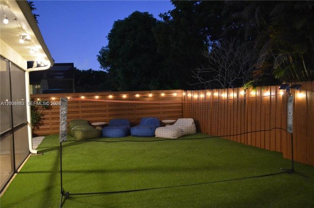 1200 NW 78th Ave, Plantation, FL 33322