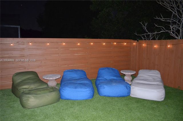 1200 NW 78th Ave, Plantation, FL 33322