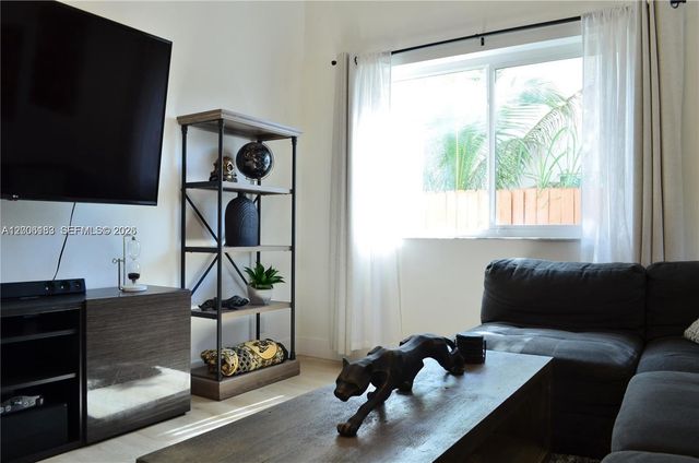 1200 NW 78th Ave, Plantation, FL 33322