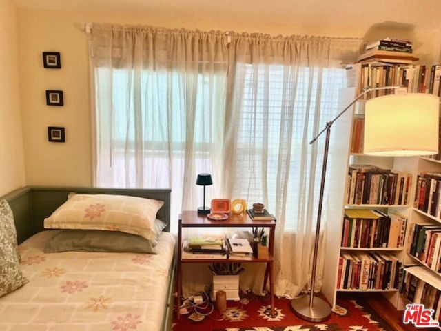 1727 Malcolm Avenue, Los Angeles, CA 90092