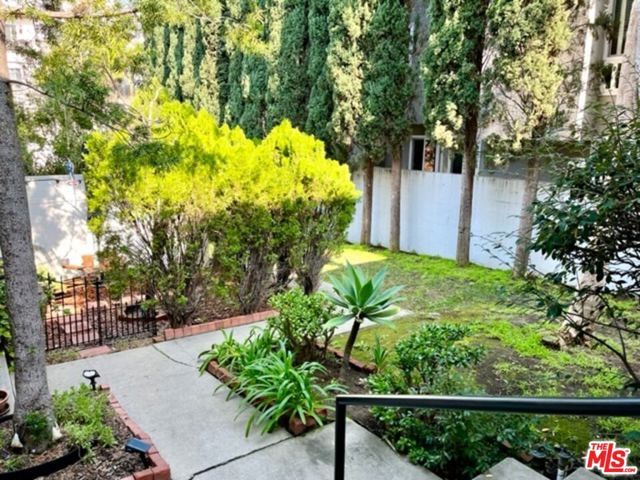 1727 Malcolm Avenue, Los Angeles, CA 90092