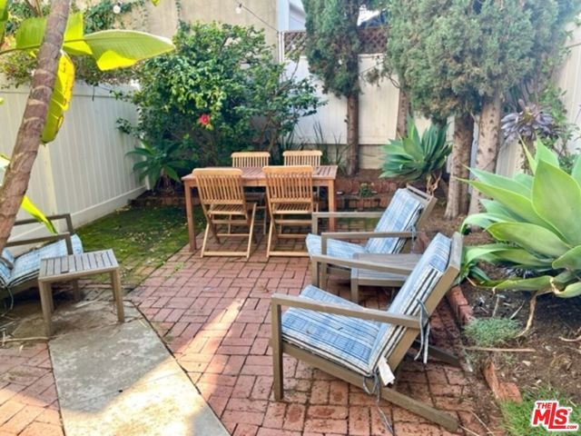 1727 Malcolm Avenue, Los Angeles, CA 90092