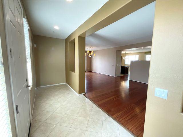 7142 Hidden Court, Highland, CA 92346
