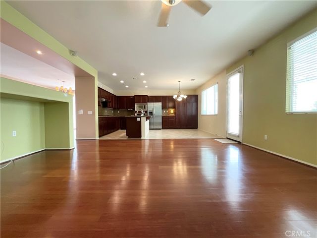 7142 Hidden Court, Highland, CA 92346
