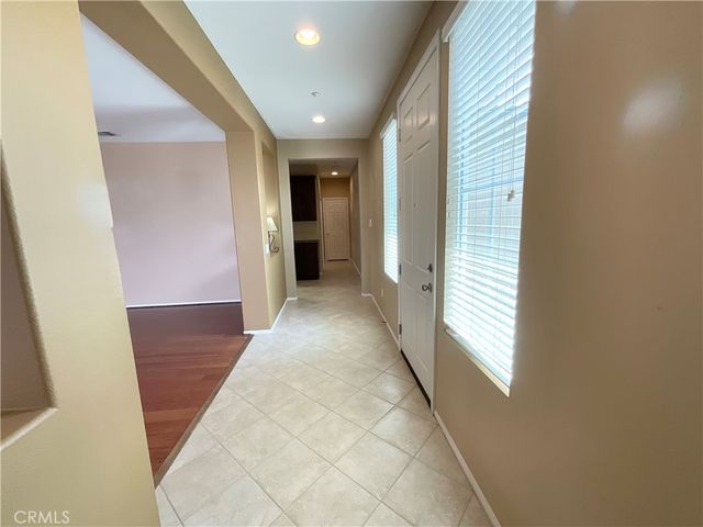 7142 Hidden Court, Highland, CA 92346