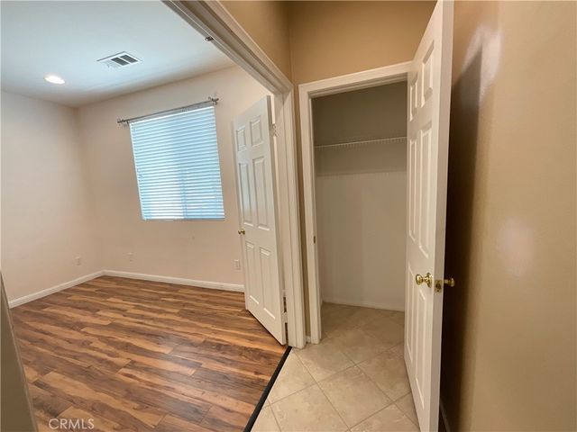 7142 Hidden Court, Highland, CA 92346