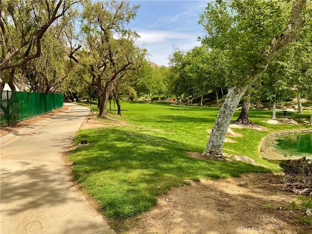 7142 Hidden Court, Highland, CA 92346