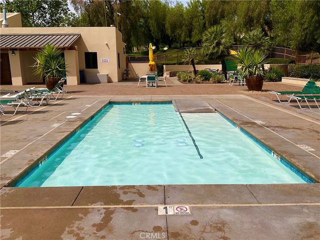 7142 Hidden Court, Highland, CA 92346