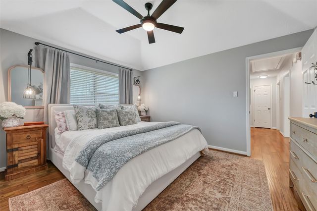 1312 Osborne Drive, Friendswood, TX 77546