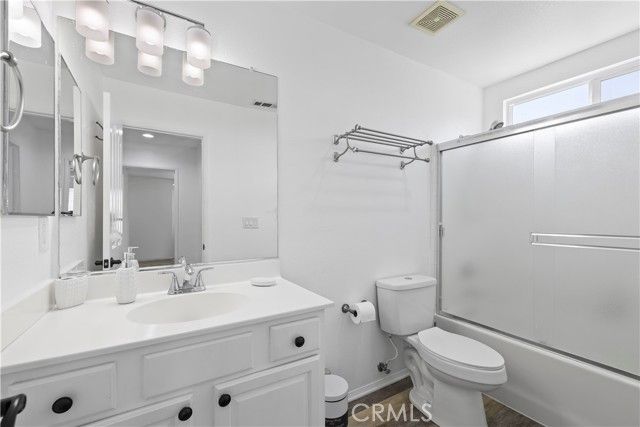 6323 Echo Hills, Fontana, CA 92336