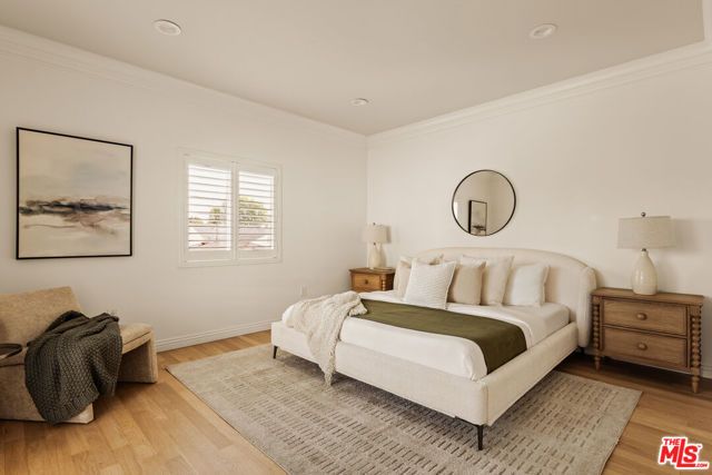 7912 Croydon Avenue, Los Angeles, CA 90045