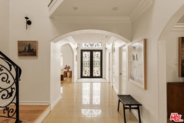 7912 Croydon Avenue, Los Angeles, CA 90045