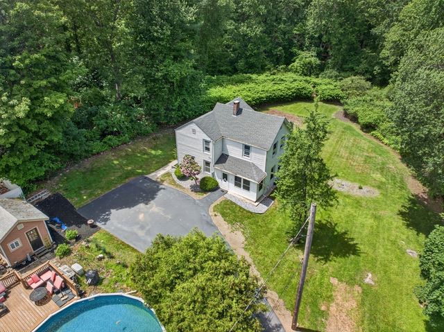 13 Percy Ave, Reading, MA 01867