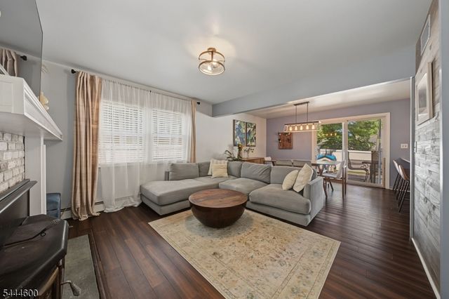 1 Cardinal Dr, Sparta Twp., NJ 07871
