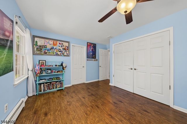 1 Cardinal Dr, Sparta Twp., NJ 07871