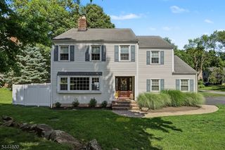 1 Cardinal Dr, Sparta Twp., NJ 07871