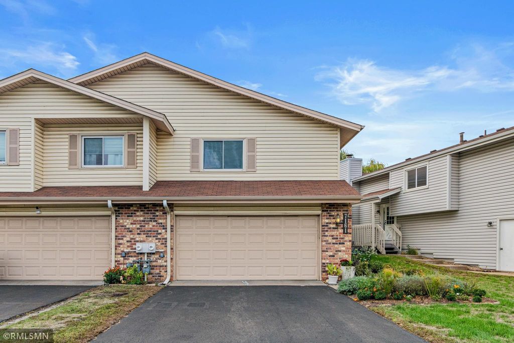 7161 Unity Avenue N, Brooklyn Center, MN 55429 — photo 2