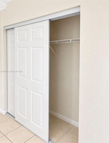 1211 S Independence Drive 1211F, Homestead, FL 33034
