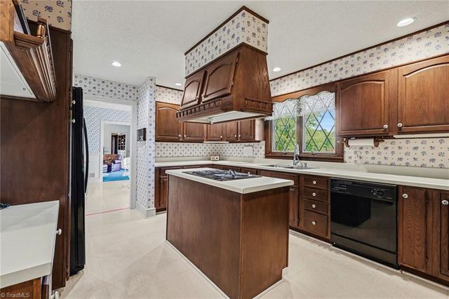 315 Dorado Drive, High Point, NC 27265