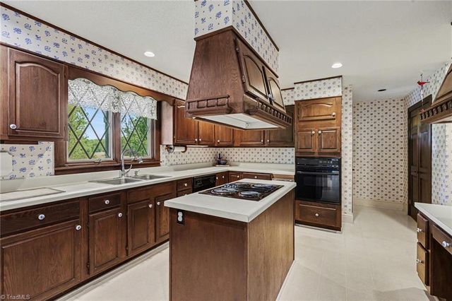 315 Dorado Drive, High Point, NC 27265