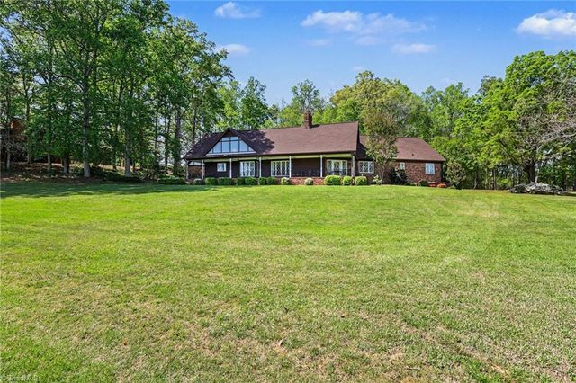 315 Dorado Drive, High Point, NC 27265