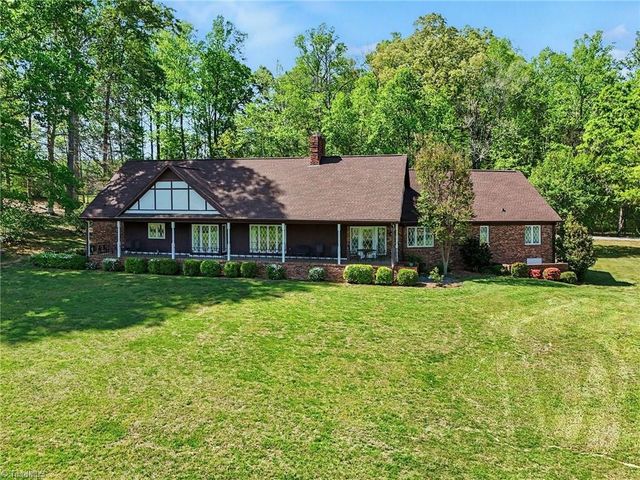 315 Dorado Drive, High Point, NC 27265