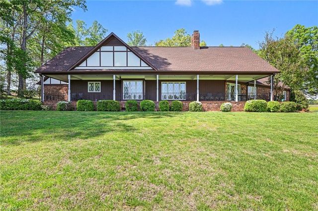 315 Dorado Drive, High Point, NC 27265