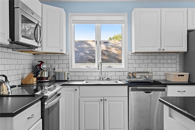 110 Winsor Avenue, North Kingstown, RI 02852