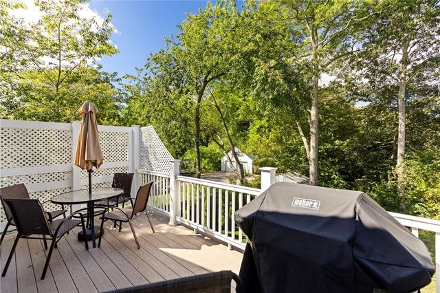 110 Winsor Avenue, North Kingstown, RI 02852