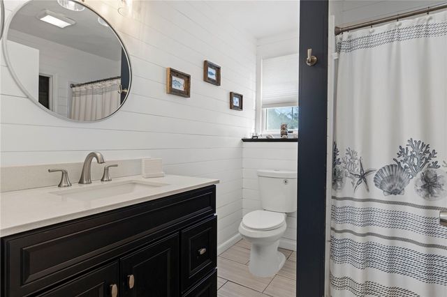 110 Winsor Avenue, North Kingstown, RI 02852
